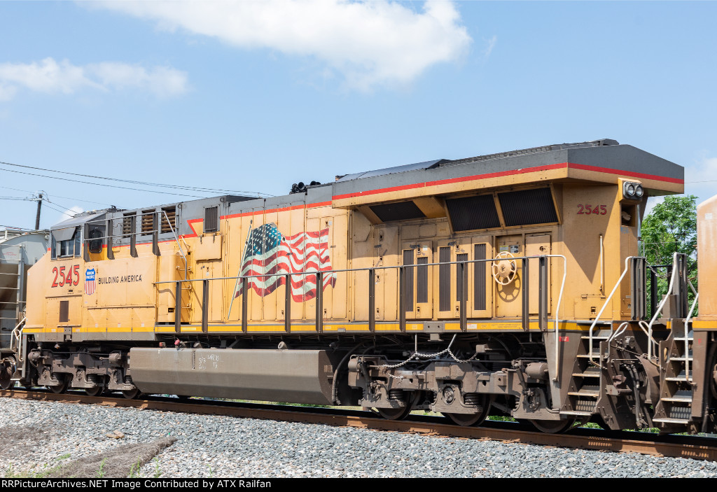 UP 2545